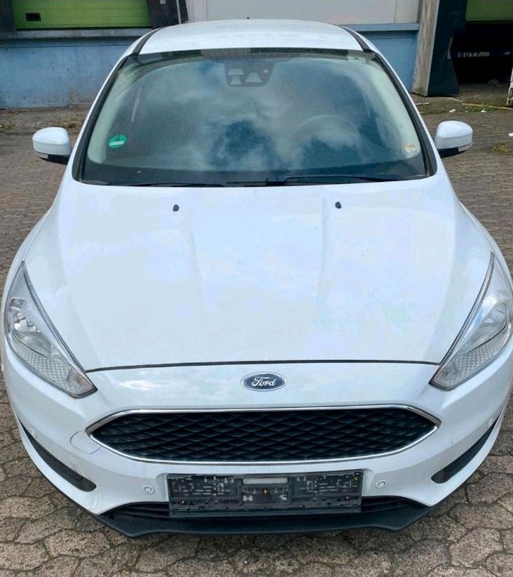 Ford Focus 1,6l automatik in Bremen