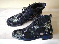 Damen Schuhe Stiefel Boots CAMPER Gr 38 schwarz Leder Stickerei Duisburg - Friemersheim Vorschau