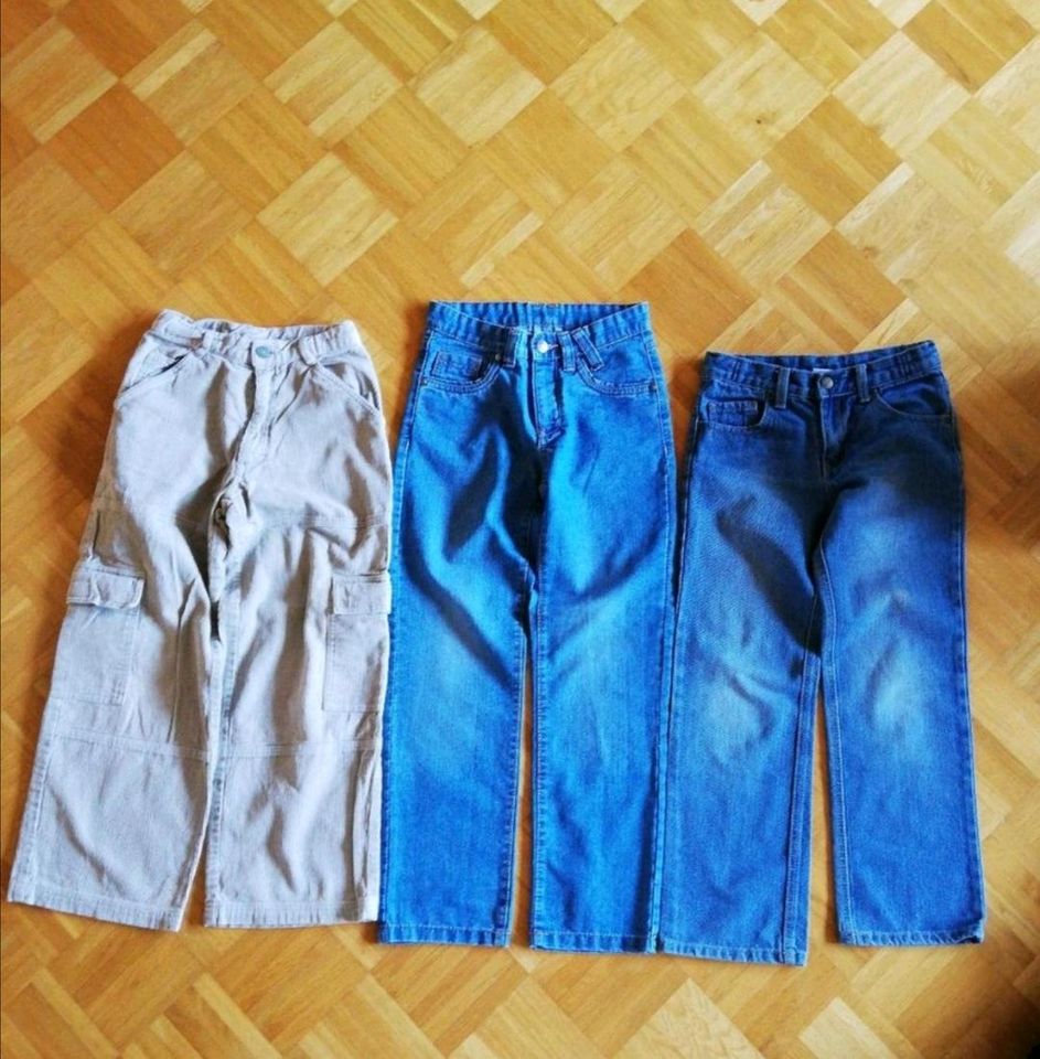 Cordhose Jeans Hose Yigga Größe 134 Tom Tino 134-140 Gummiband in Wehrheim