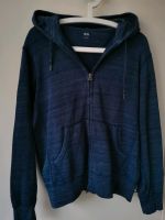 Sweater Jacke mit Kapuze Uniqlo in blau Gr. S Friedrichshain-Kreuzberg - Kreuzberg Vorschau