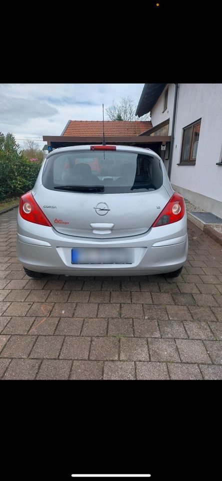 Opel Corsa 1.2 in Tacherting