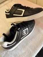 Champion Schuhe in Größe 42,5 Saarland - Quierschied Vorschau