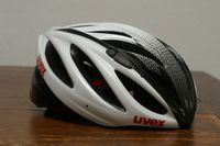 Uvex Rennrad Helm boss race 55-60 cm ca. 250g siehe Fotos Nordrhein-Westfalen - Hürth Vorschau