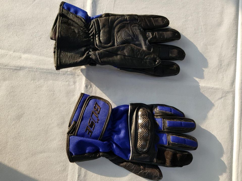 Motorradkleidung, Helm, Handschuhe in Wunstorf