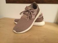 Damen Adidas Tubular Gr. 40 2/3 Nordrhein-Westfalen - Lage Vorschau