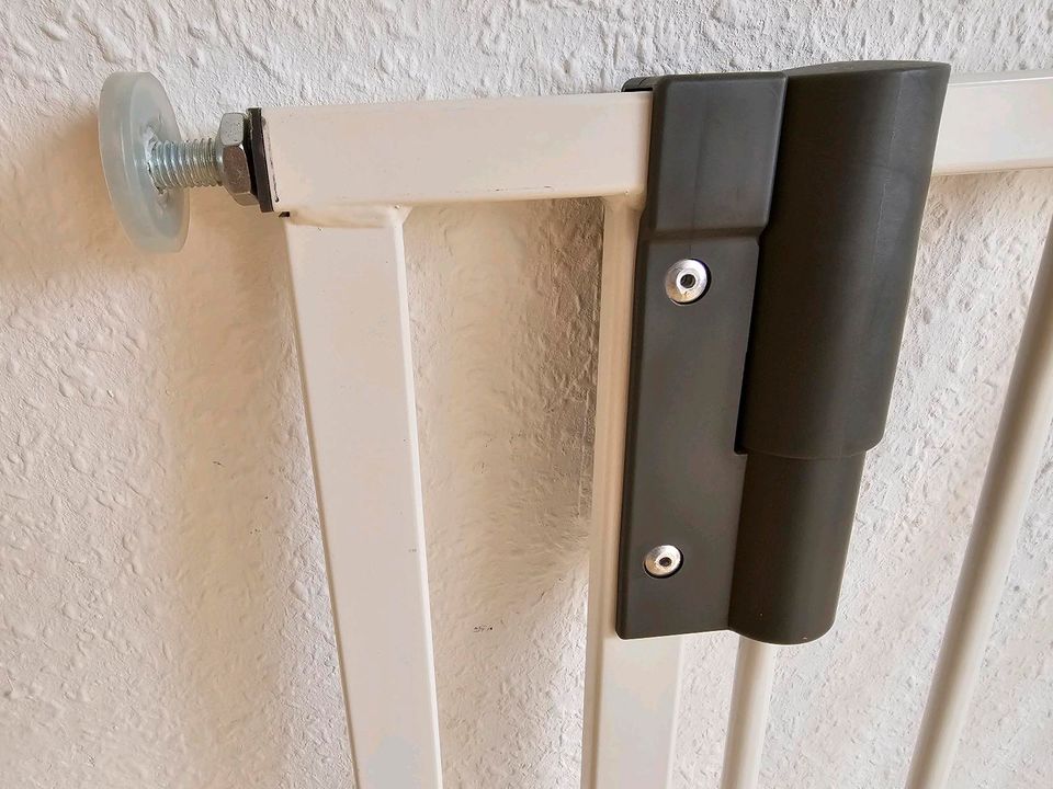 Tür- und Treppenschutzgitter Easylock Plus  Geuther 4792 in Hannover