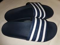 Adidas Adiletten Badelatschen Badeschuhe Gr. 9 Brandenburg - Potsdam Vorschau