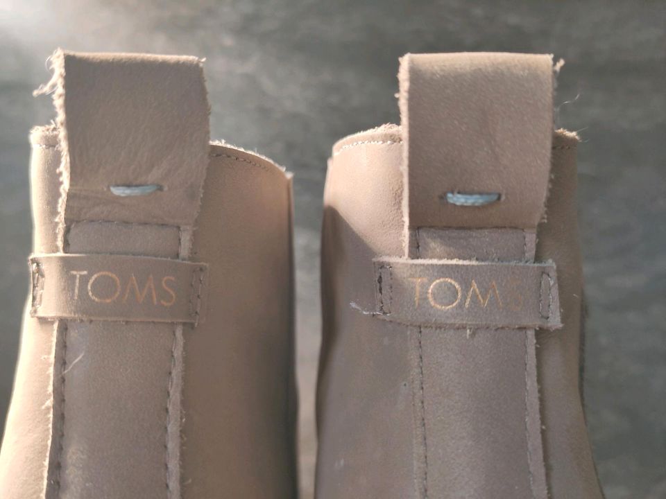 Toms, Stiefeletten, Keilabsatz in Waiblingen