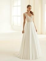 BRAUTKLEID HOCHZEITSKLEID GR. 44, NEU AUS LADENAUFLÖSUNG 61 Bayern - Weidenberg Vorschau
