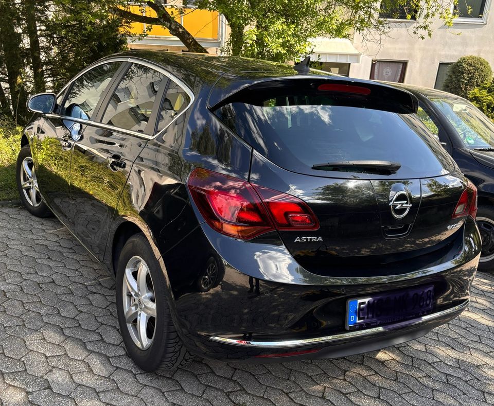 Opel Astra ecoflex in Lahnstein