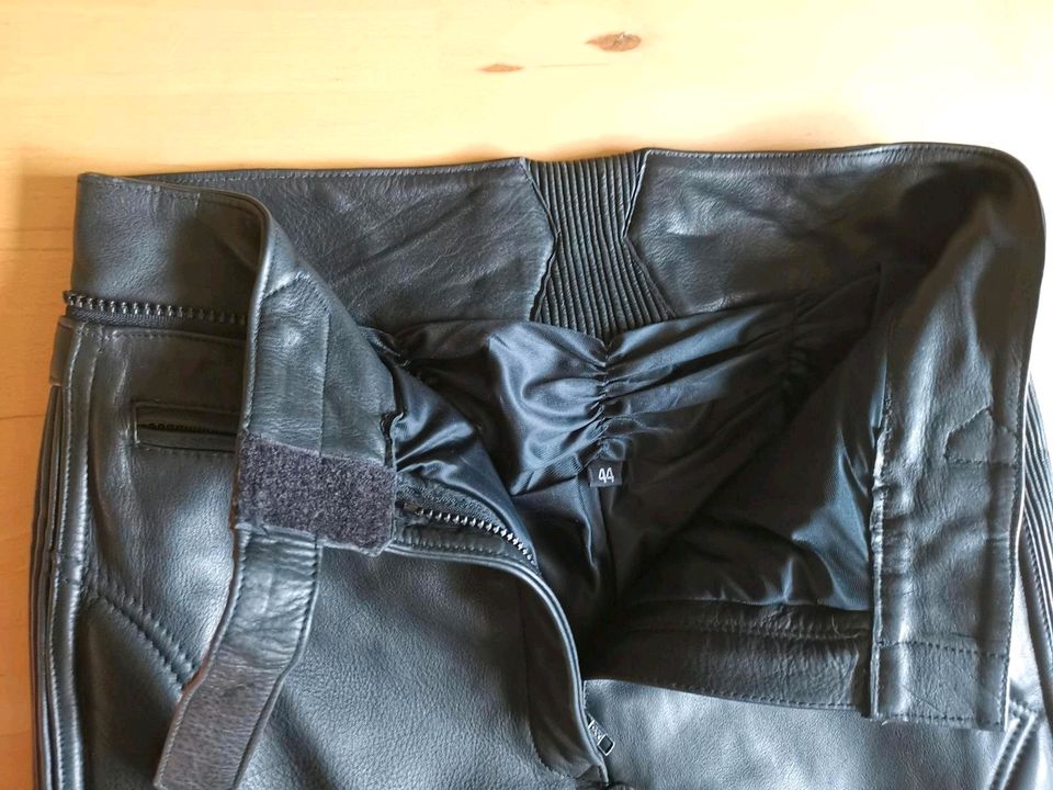 Motorradhose Leder Frauen✴️Größe 44✴️neu✴️ungetragen✴️ in Krummesse