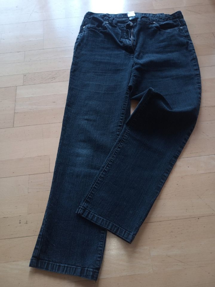 Damen Jeans in Waldkraiburg