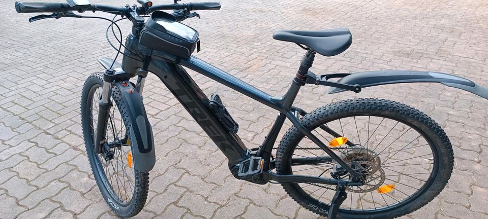 E-Bike EMTB wenig Km in Münchhausen