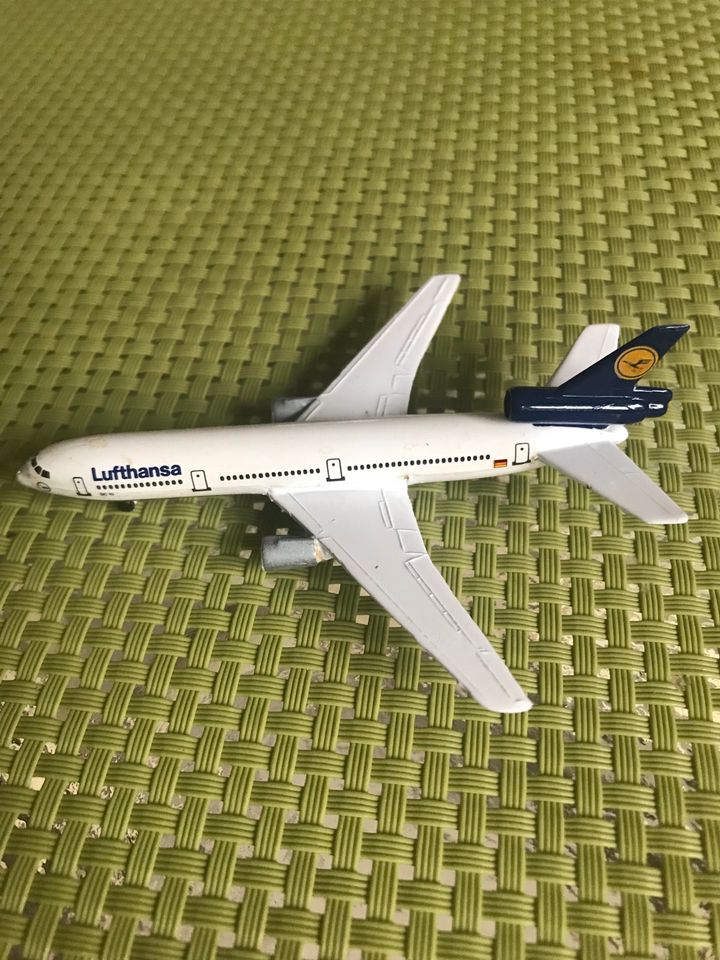 Flugzeugmodelle von Lufthansa Flugzeug Modell Modellbau in Merkers-Kieselbach