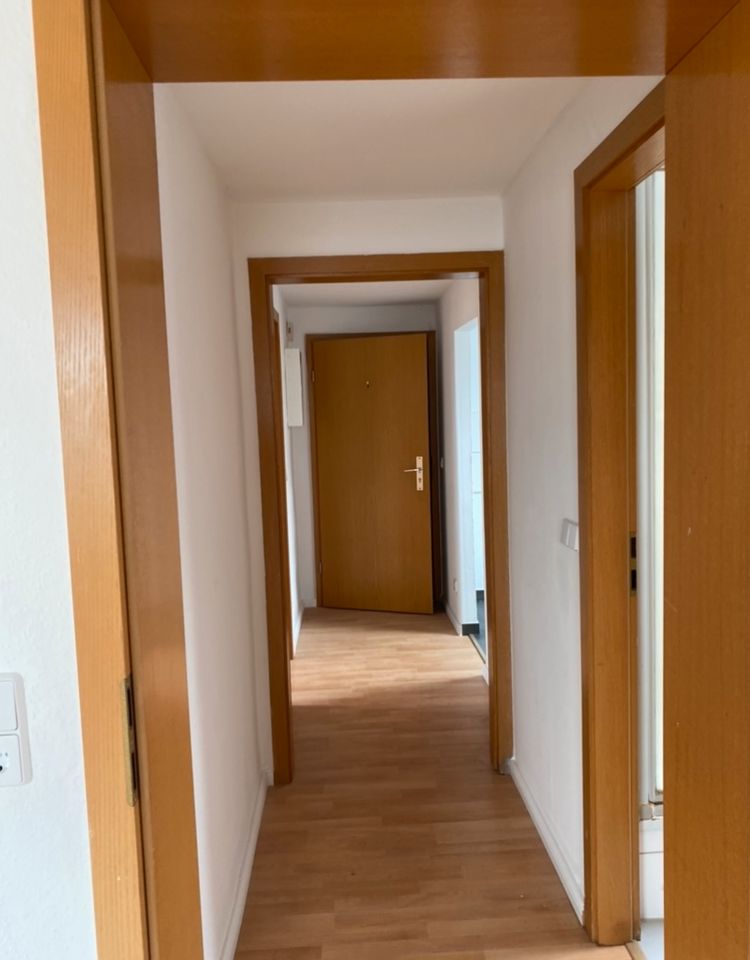 Ruhige 2- Zimmer-Wohnung nahe Schwerin zu vermieten (NS29) in Stralendorf