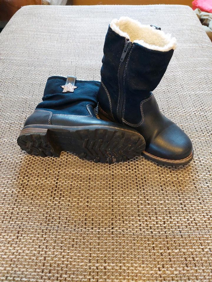 Winterstiefel Größe 30 in Wittenberg