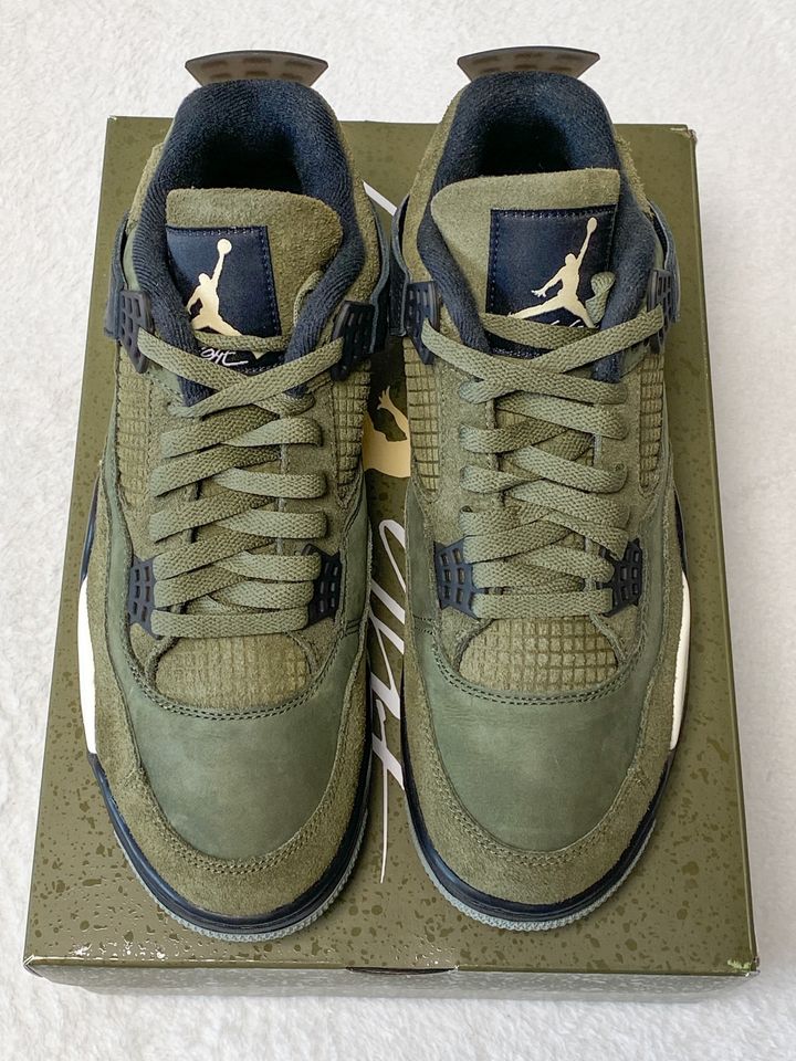 Nike Air Jordan 4 Olive Gr 44 US 10 Grün Dunk Sneaker Schuh NEU in Kempten