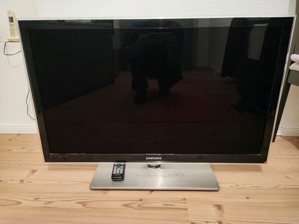 Samsung 40 Zoll LED Fernseher in Meitingen