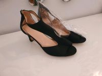 Süße Pumps, schwarz, neu, Gr. 39 Bayern - Weichering Vorschau