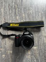 Nikon D40 Spiegelrefelx schwarz + Objektiv AF-S DX 18-55 mm Köln - Weidenpesch Vorschau