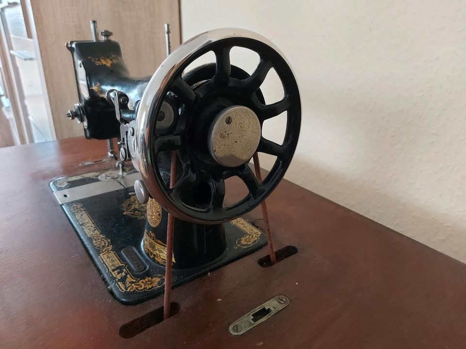 Nähmaschine antik, Singer Electra Wertheim, funktionsfähig in Pforzheim