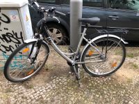 Pegasus Damen City Bike mit Korb vorne/ 28 Zoll Berlin - Charlottenburg Vorschau