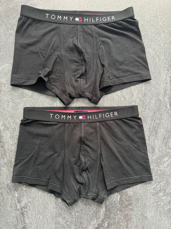 Original Tommy Hilfiger Herren Boxershorts schwarz 2 Stück L in Magstadt