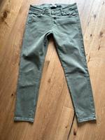 TOP Hose PLEASE Gr. S 34 36 Khaki Jeans oliv opus Niedersachsen - Rastede Vorschau