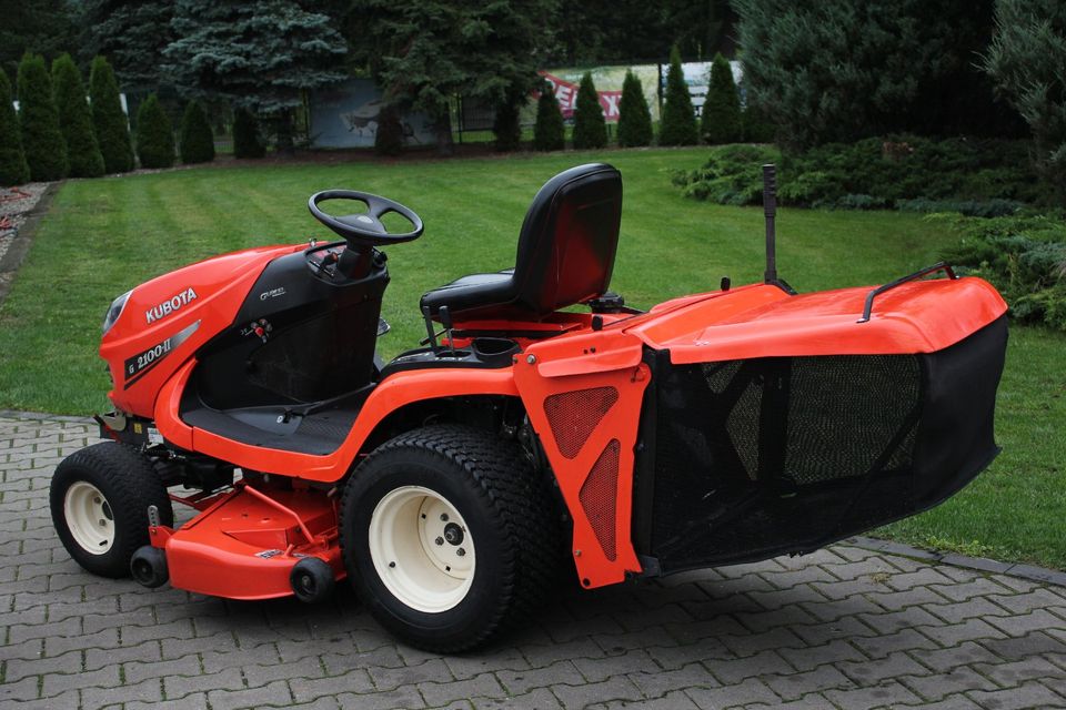 Kubota Gr 2100 diesel RASENTRAKTOR Rasenmäher Aufsitzmäher in Offenbach