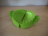 Teigfalle Tupperware für Maultaschen, Ravioli grün Baden-Württemberg - Seckach Vorschau