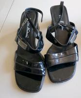 SANDALEN VON GINO VENTURI GR 37 SCHWARZ Niedersachsen - Eimke Vorschau