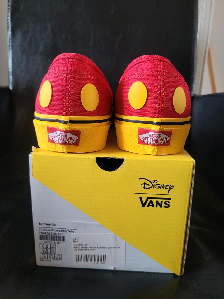 Vans Authentic Mickey Mouse in Waldstetten