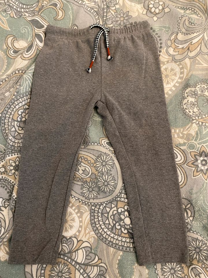 Jungs Hose Leggins Topolino 2,50€ in Hagen