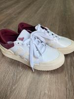Adidas Sneaker Gr. 40 1/3 Baden-Württemberg - Herbertingen Vorschau