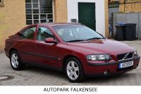 Volvo S60 2.4 VOLLAUSSTATTUNG PREMIUM  AUTOMATIK+XENON Brandenburg - Falkensee Vorschau