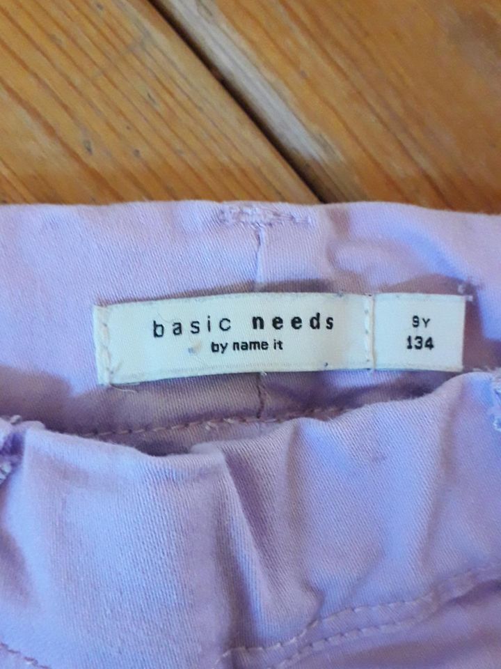 Jeans 3/4 basic needs by name it 134 in Kiel