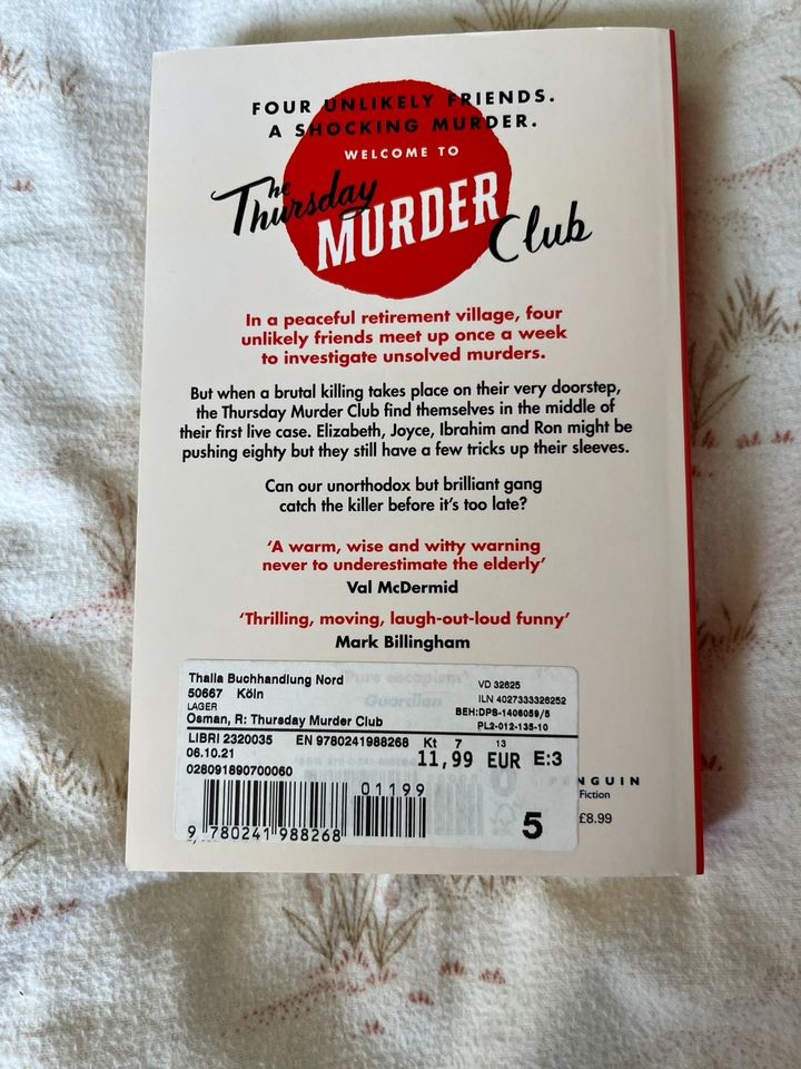 The Thursday Murder Club Buch Penguin books in Kreuzau