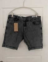 REELL Shorts / Hose ( Palm Short ) Gr. 34 grey/grau Brandenburg - Cottbus Vorschau