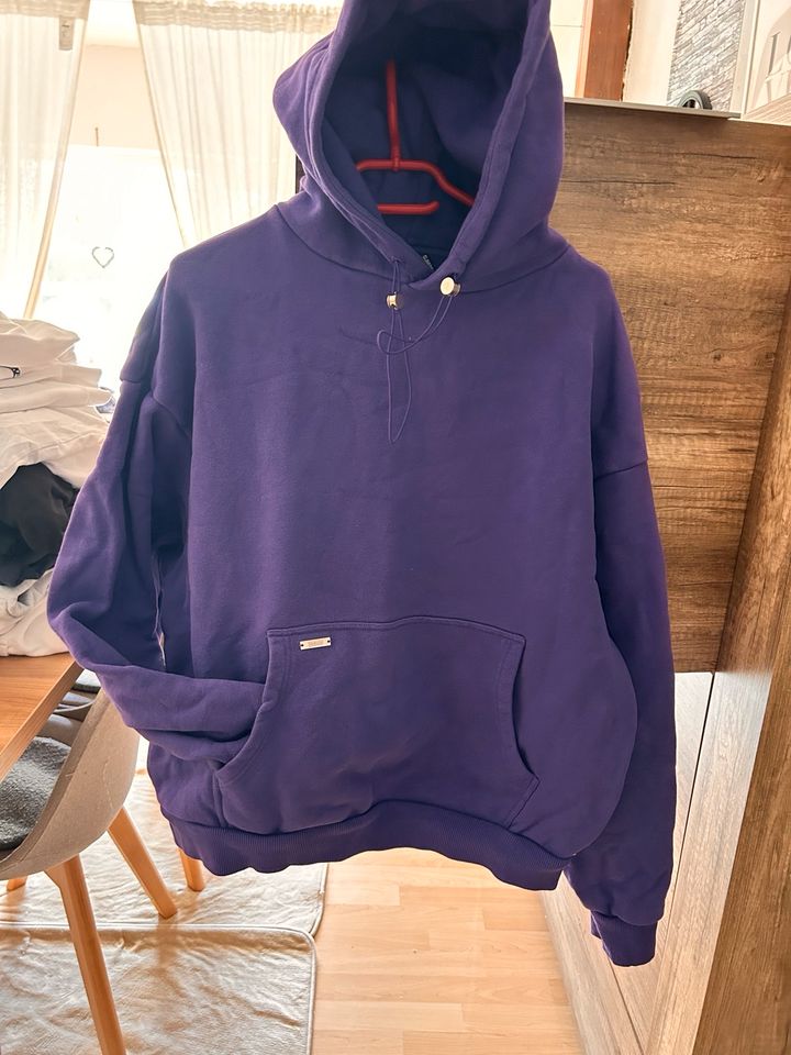 Peso Hoodie in Gnarrenburg