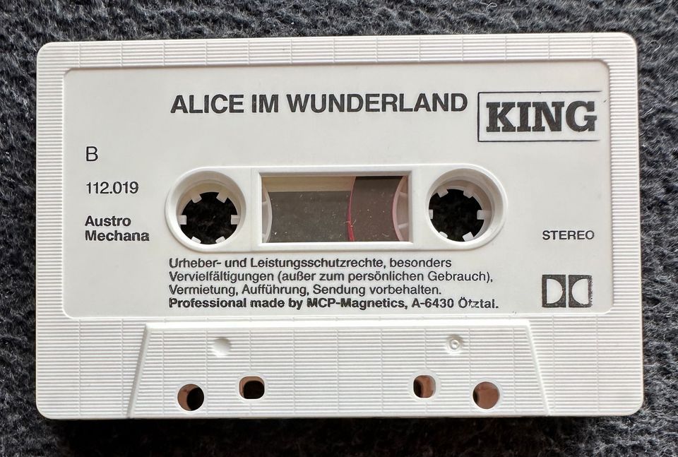 Kassette MC Hörspiel Alice im Wunderland in Großheubach