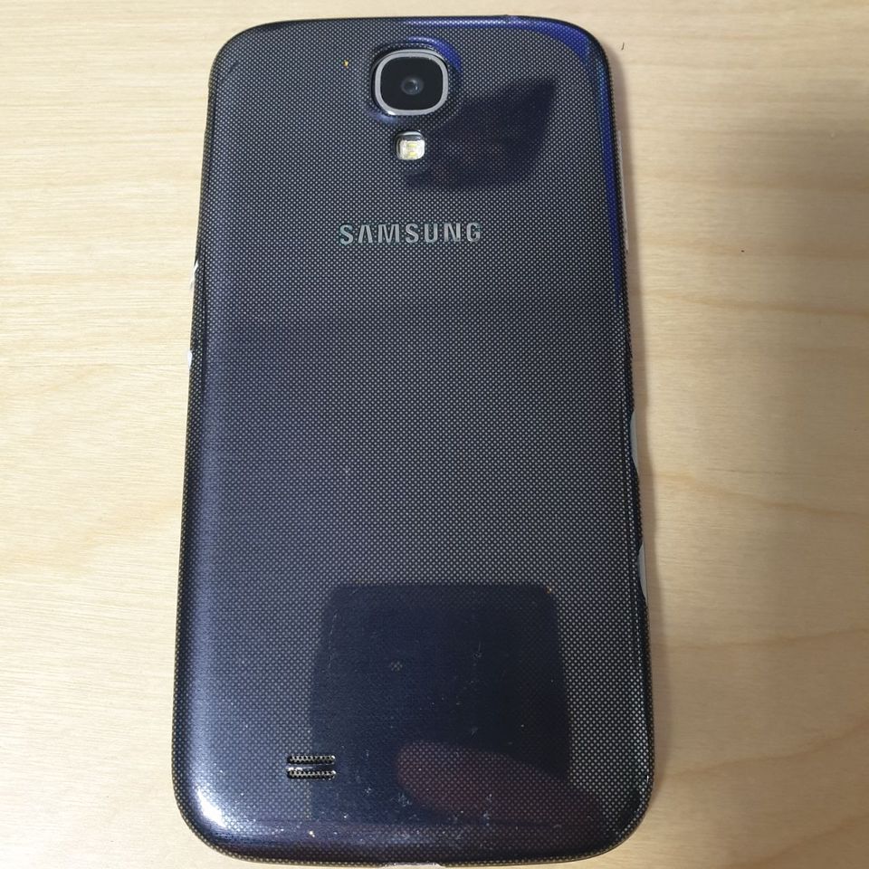 Samsung galaxy s4 in Stuttgart