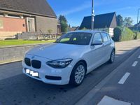BMW 114i 5-türig / Einparkhilfe / Nordrhein-Westfalen - Solingen Vorschau