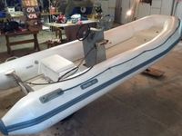 Festrumpfschlauchbot RIB PACIFIC 420 mit Motor und Steuerkonsole Hessen - Biedenkopf Vorschau