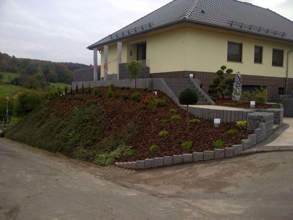 Rindenmulch, Hackschnitzel extra abgesiebt, in Friedewald