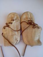 Baby-Schuhe sehr alt, wahrscheinlich Ziegenleder Brandenburg - Angermünde Vorschau