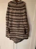 Handmade - unisex Poncho Wolle Naturtöne Strick Hippie Öko Niedersachsen - Stoetze Vorschau