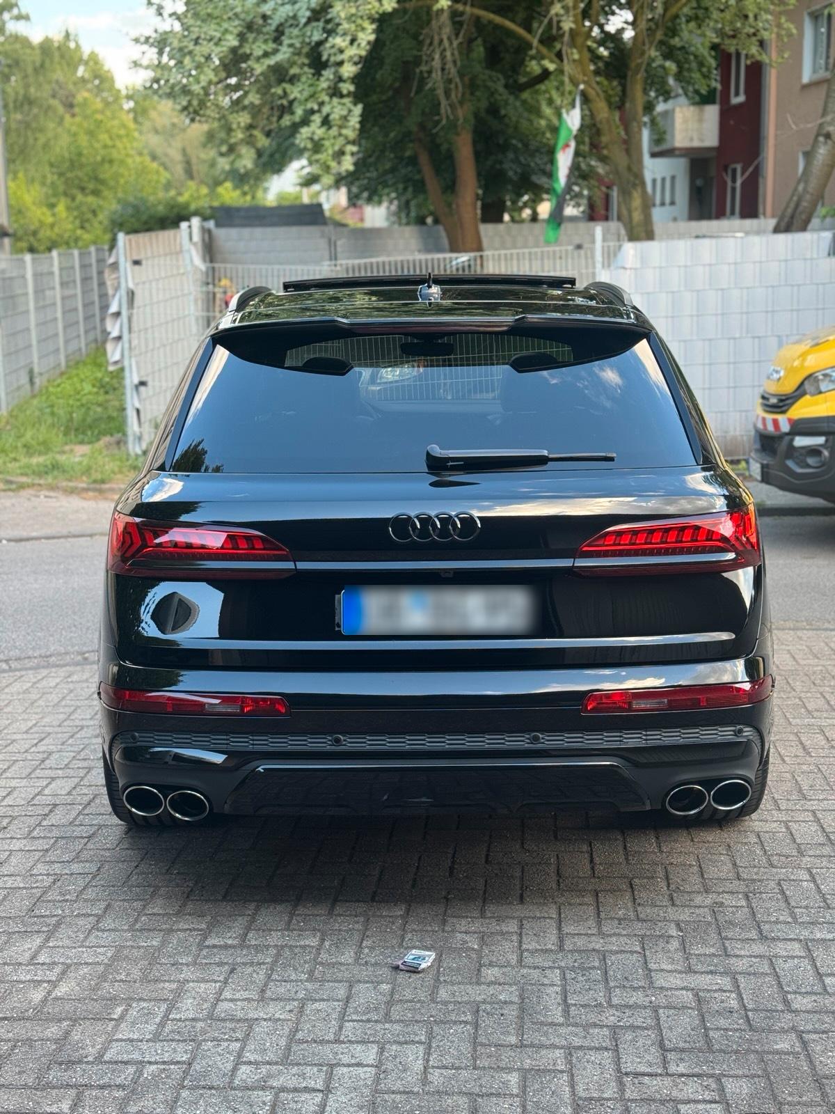 Abbildung des Autos Audi SQ7 4.0 TDI Laser 7…