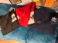 Adidas Hoodies/ Sweatjacken Sachsen - Löbnitz Vorschau