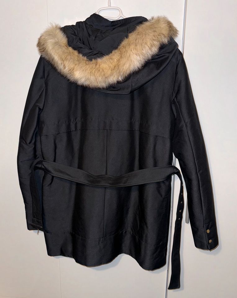 Mango Jacke neu mit Innenfell und Gürtel NP 99 in Remscheid