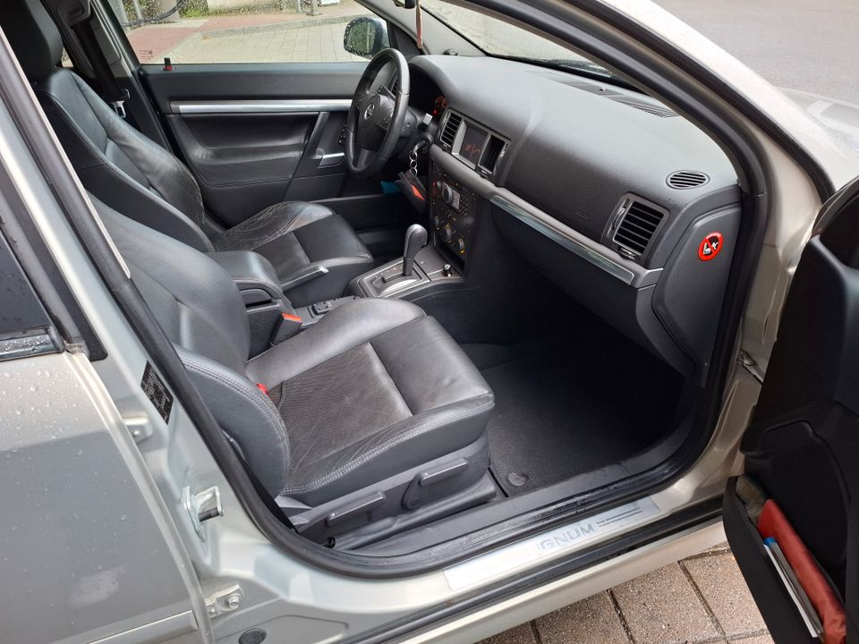 Opel Signum Signum 2.8 V6 Turbo Automatik Sport, TÜV/AU FP:2100€ in Haag in Oberbayern